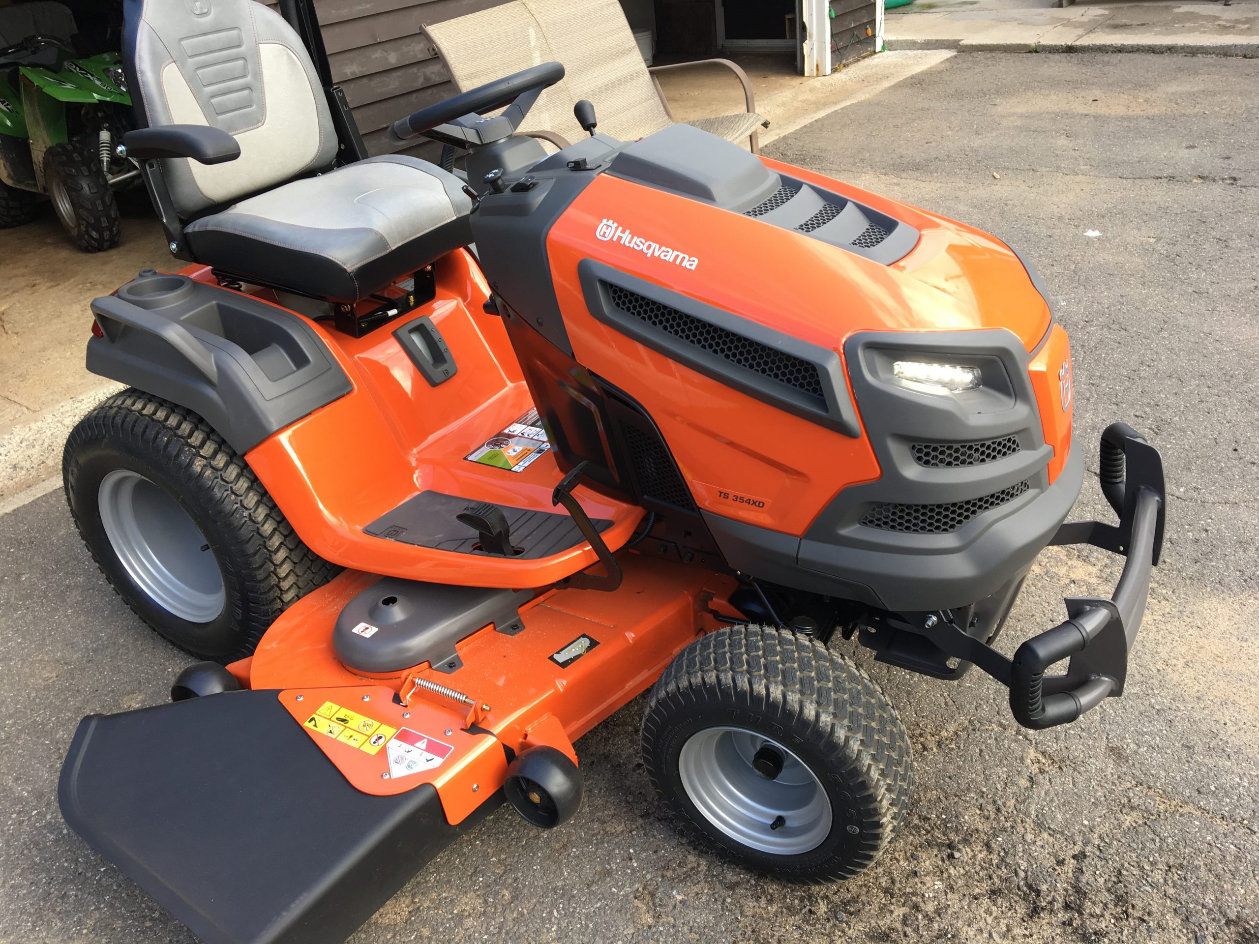 Husqvarna Lawn Tractor Review The Real Gardening Solution Theyouthfarm