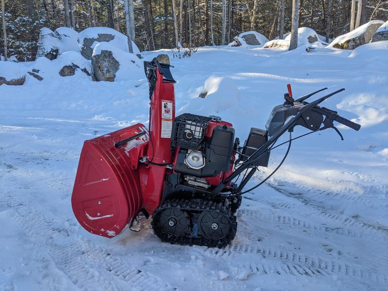 HSS1332AAT / HSS1332AATD Two-stage 32" snowblower